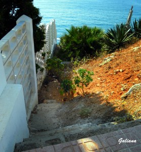 bajando por el acantilado