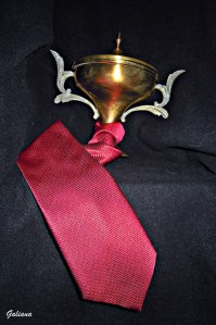 trofeo con corbata 3